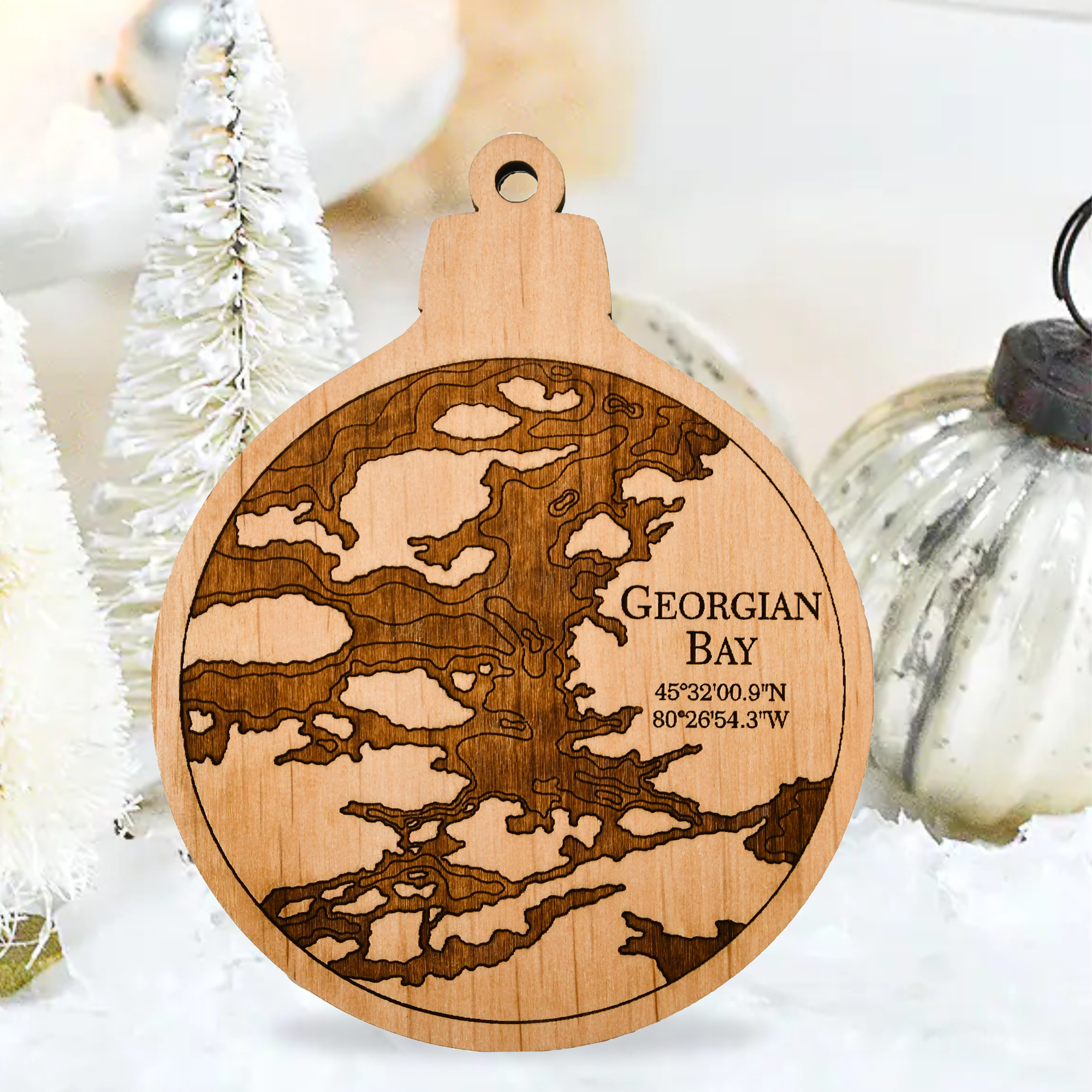 Engraved-Wall-Hangings-and-Ornaments